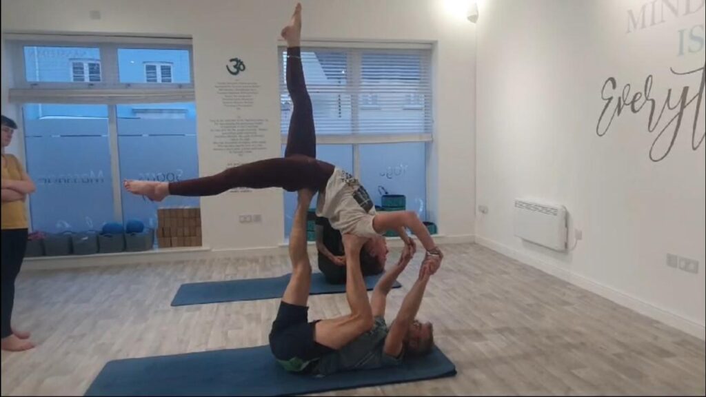 Acro yoga newquay